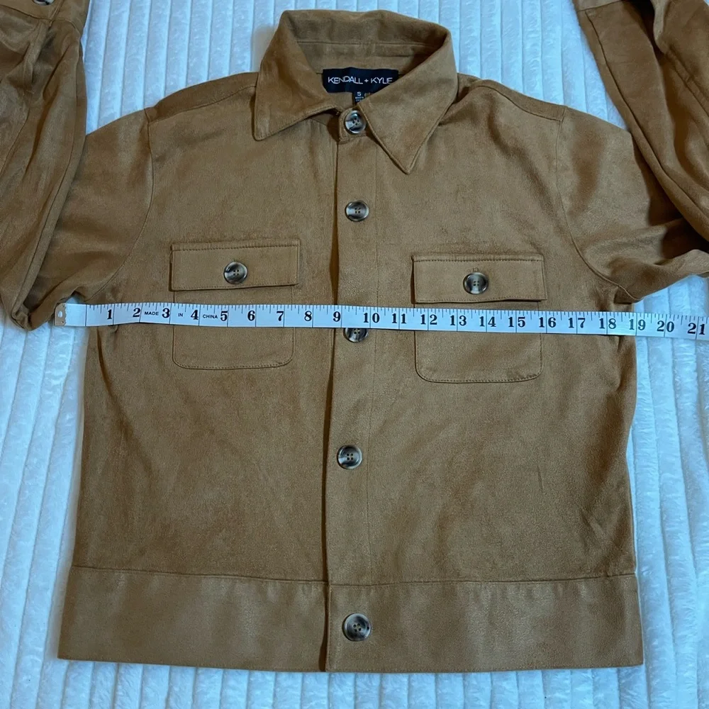 Kendall & Kylie | Tan Button-Up Jacket - Picture 5 of 10